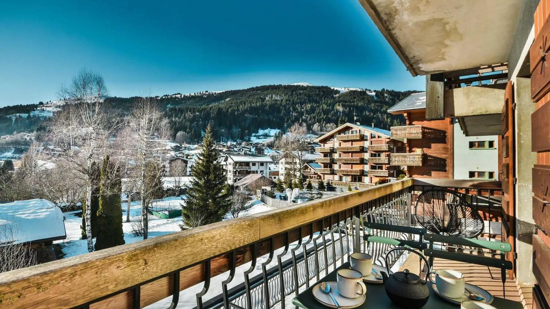 Apartment Charmant T2 + Cabine, Proche Pistes Et Centre, Balcon, Cheminee, Wifi, Parking, 4-5 Pers. - Fr-1-685-80 Les Gets France
